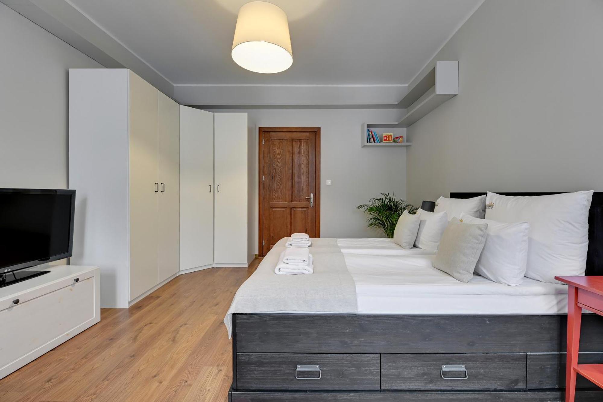 גדנסק City Center, Art House & Family Stay By Downtown Apartments מראה חיצוני תמונה